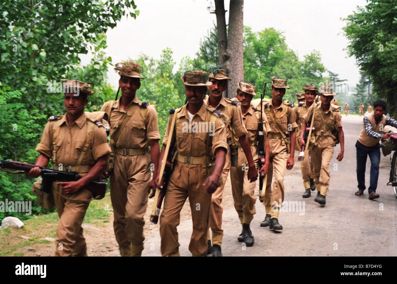 Indian army hi-res stock photography and images - Alamy