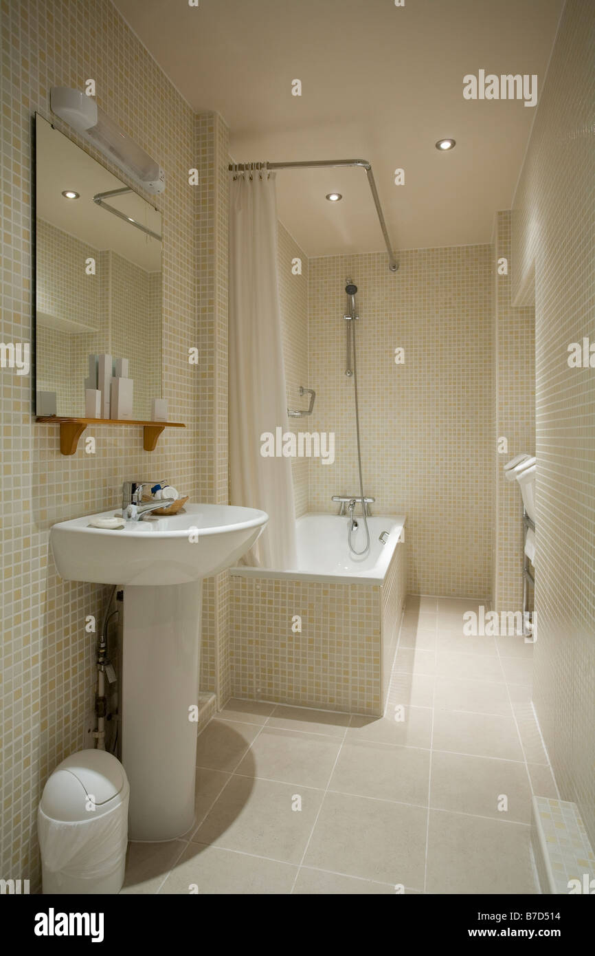 Bathroom utility hi-res stock photography and images - Alamy