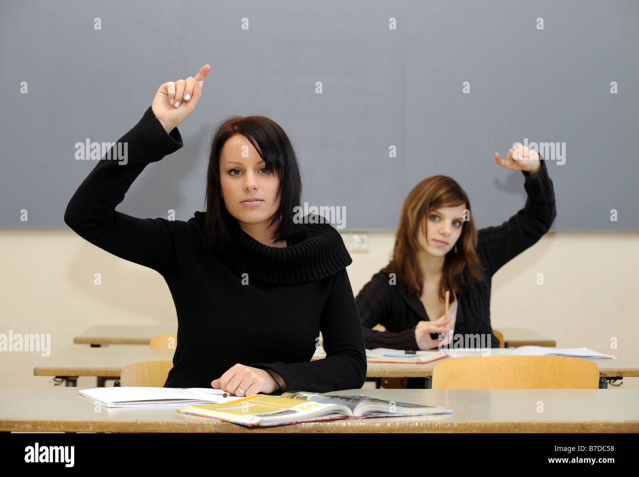 Schoolgirls holding hands hi-res stock photography and images - Alamy