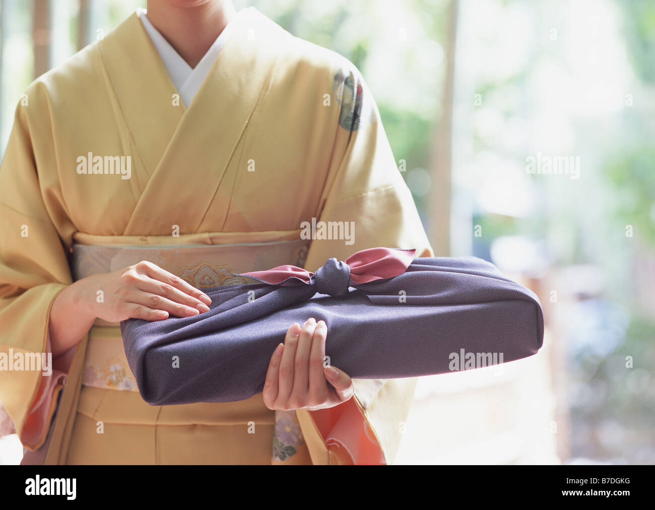 Giftgiving in Japanese style Stock Photo Alamy