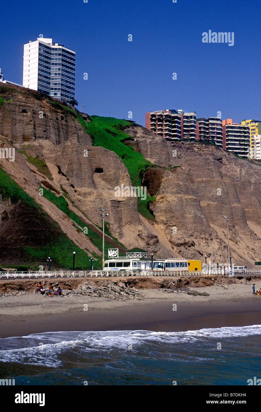 Playa Redondo, Redondo Beach, Malecon, Costa Verde, Beach Road, Miraflores, Miraflores District, city of Lima, Lima, Peru, South America Stock Photo