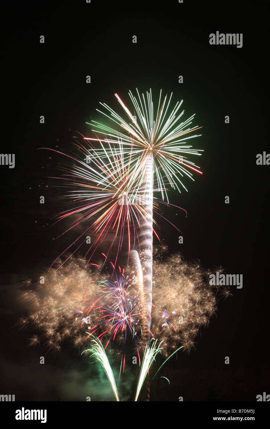 fireworks, 'fire works' explosion, flash, sparkle, celebration, '5th November', 5/11, 'guy falkes' 'guy fawkes' 'guy fawks',cele Stock Photo
