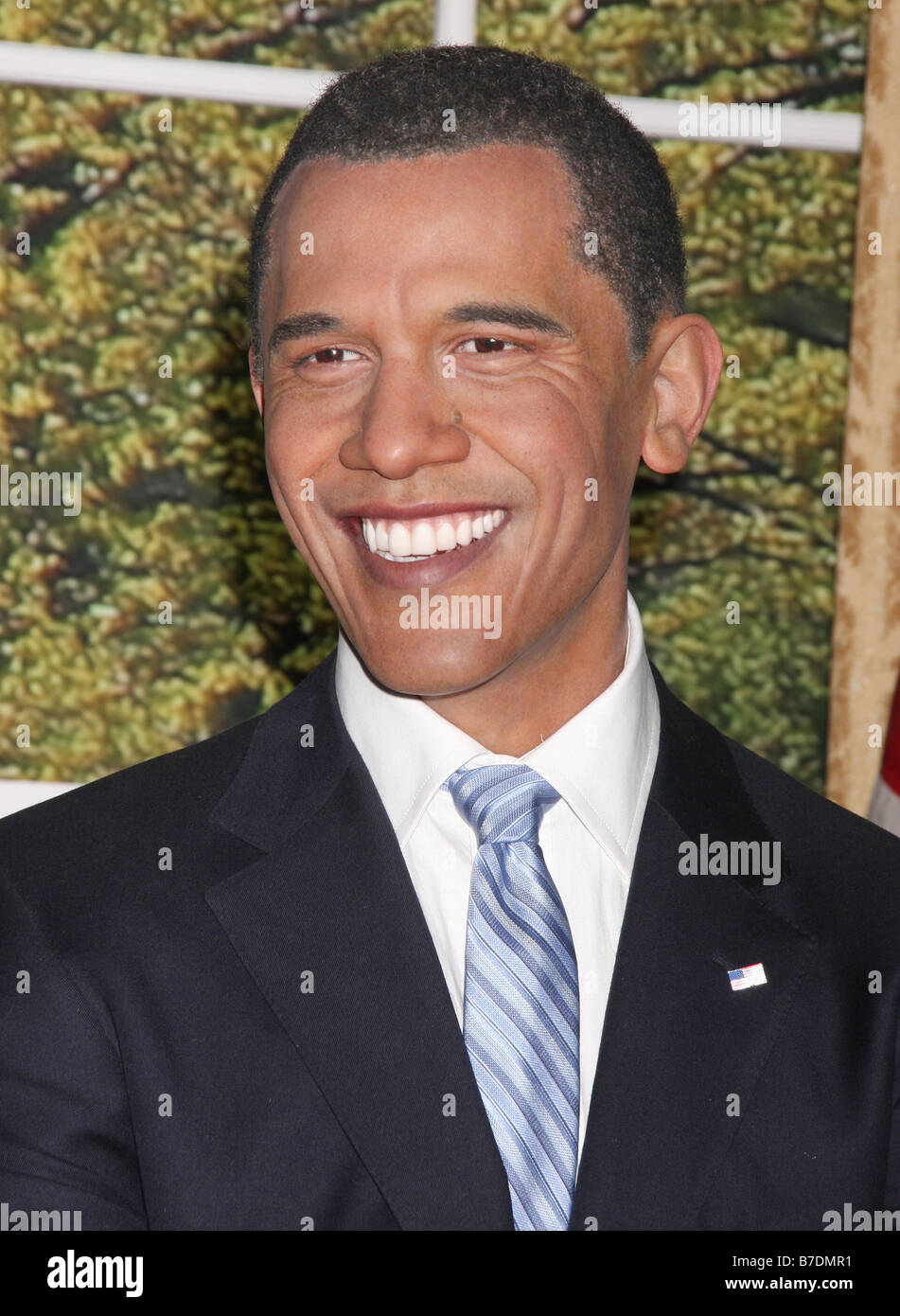 Los demócratas enfrentan un complicado laberinto, con un agosto caluroso y  un noviembre incierto - El Pregonero, image size:951x1390