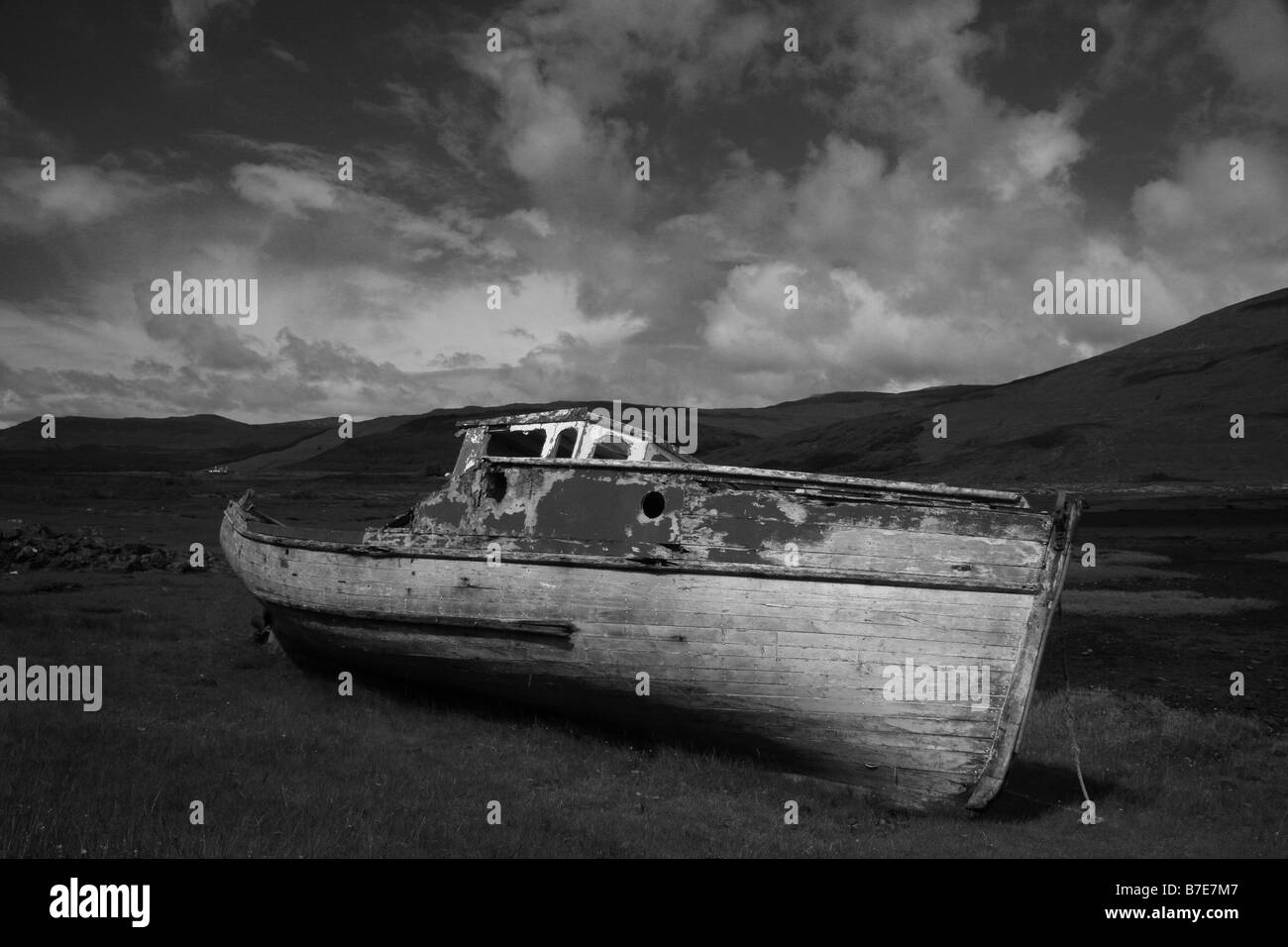 An abandoned fishing boat on loch Scridain, Isle of Mull, Inner Hebrides, Scotland Stock Photo