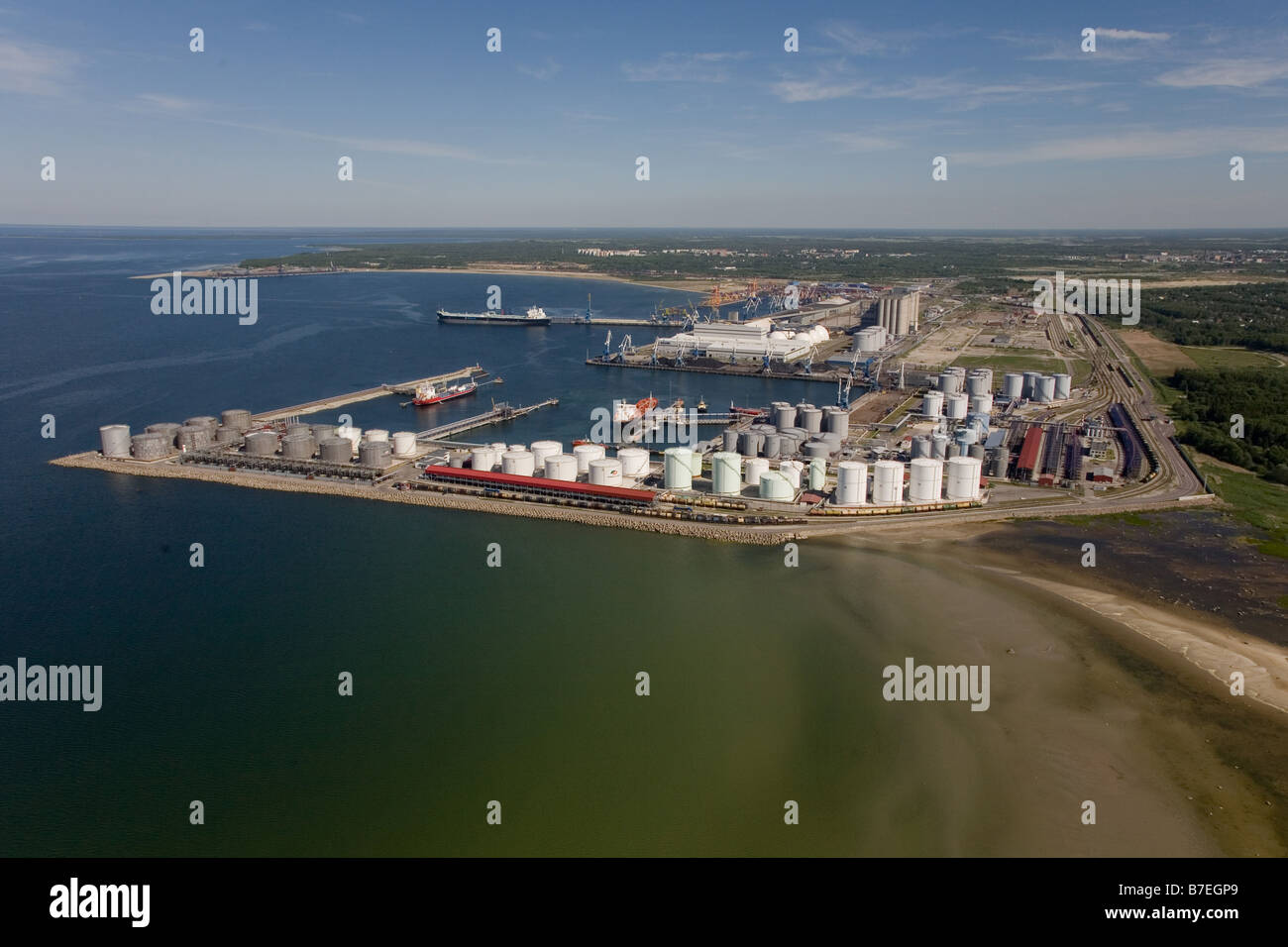 Port of tallinn hi-res stock photography and images - Alamy