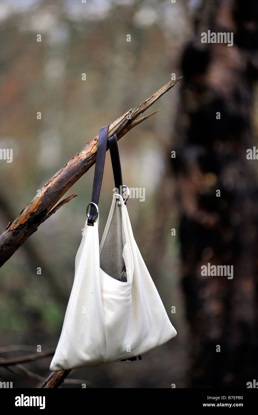 Hand hanging bag deals