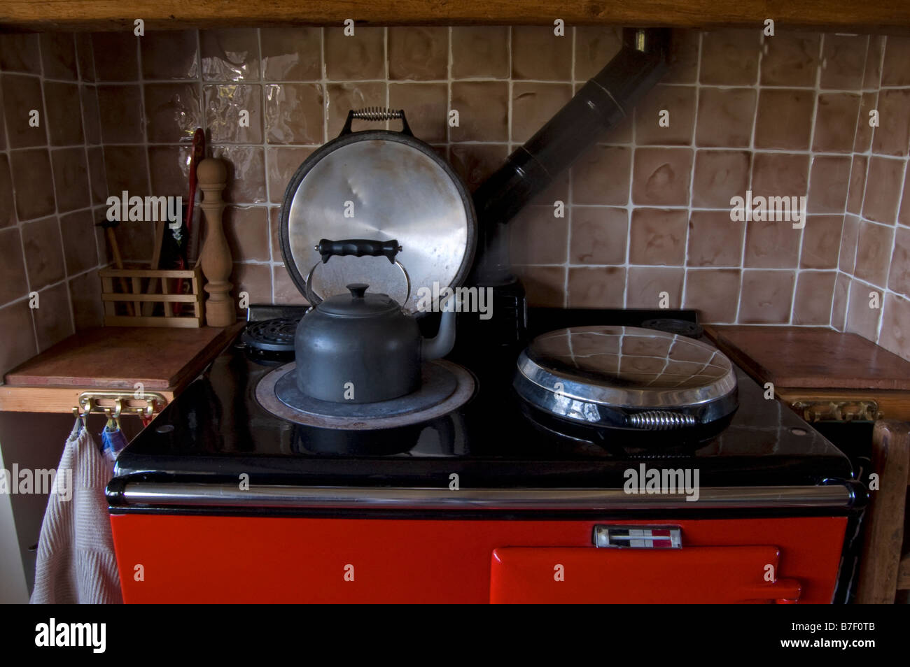 Aga kettle hires stock photography and images Alamy