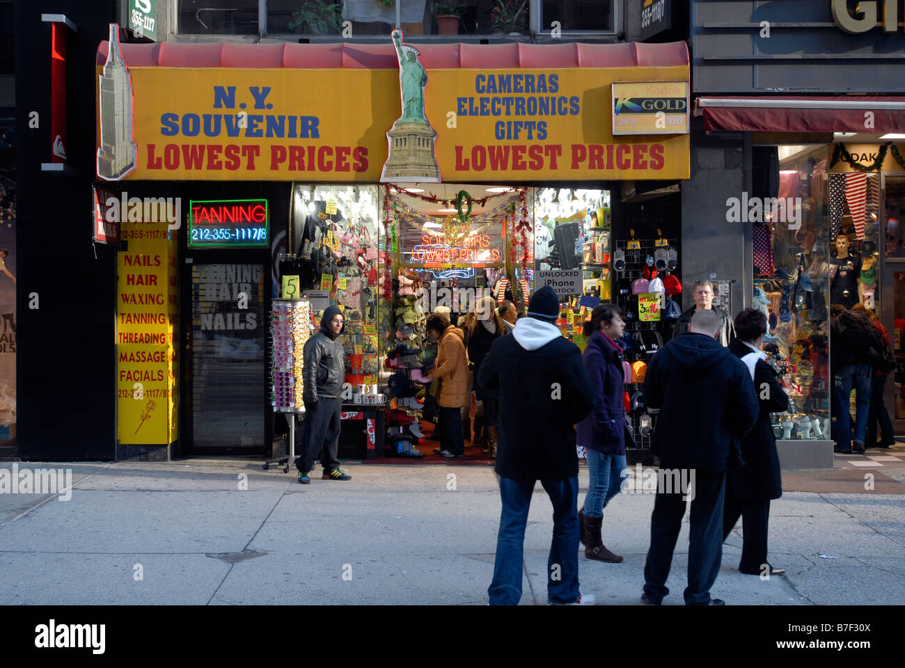 Souvenir store in Midtown Manhattan in New York on Thursday December 25 2008 Richard B Levine