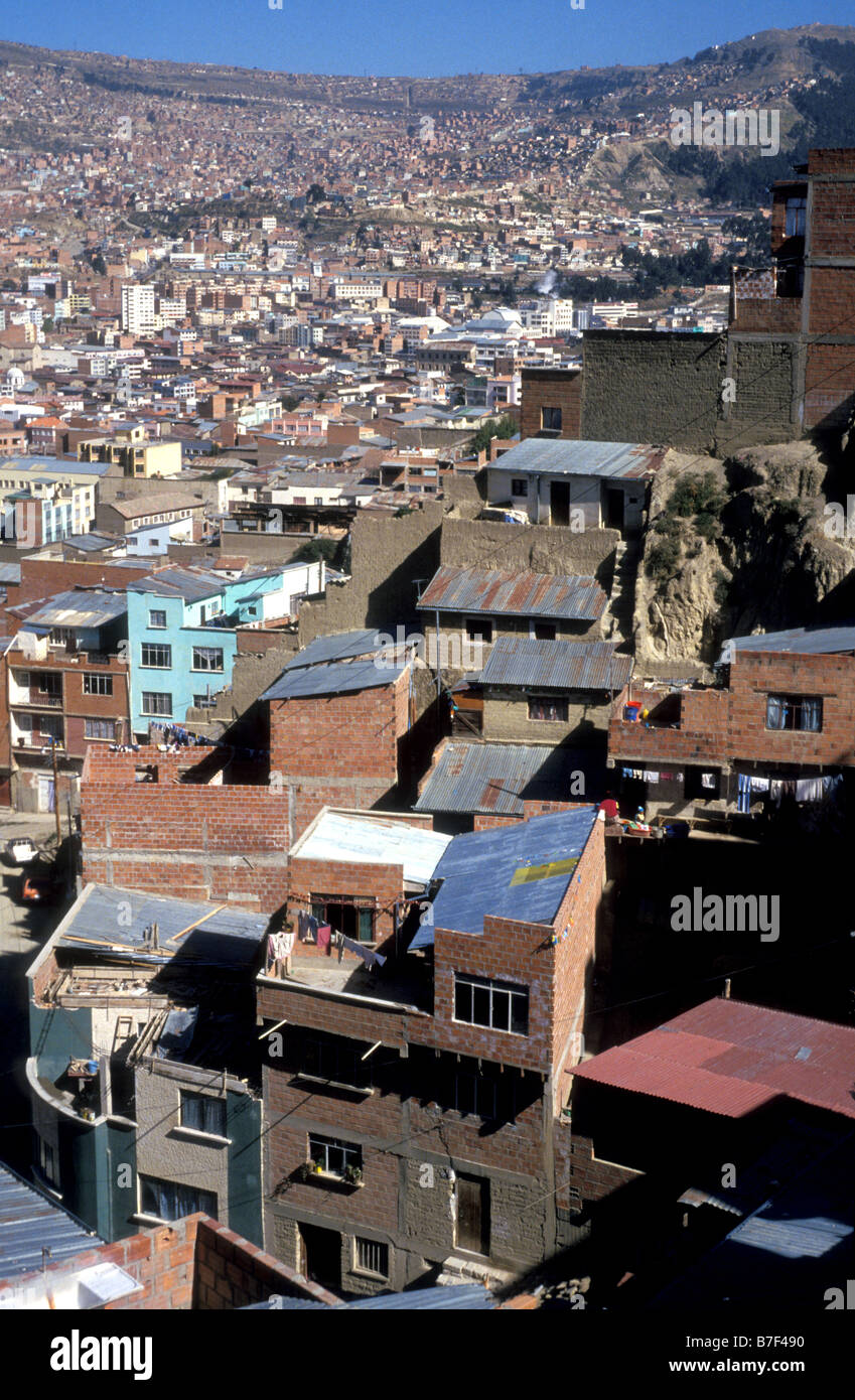 Bolivian housing hi-res stock photography and images - Alamy
