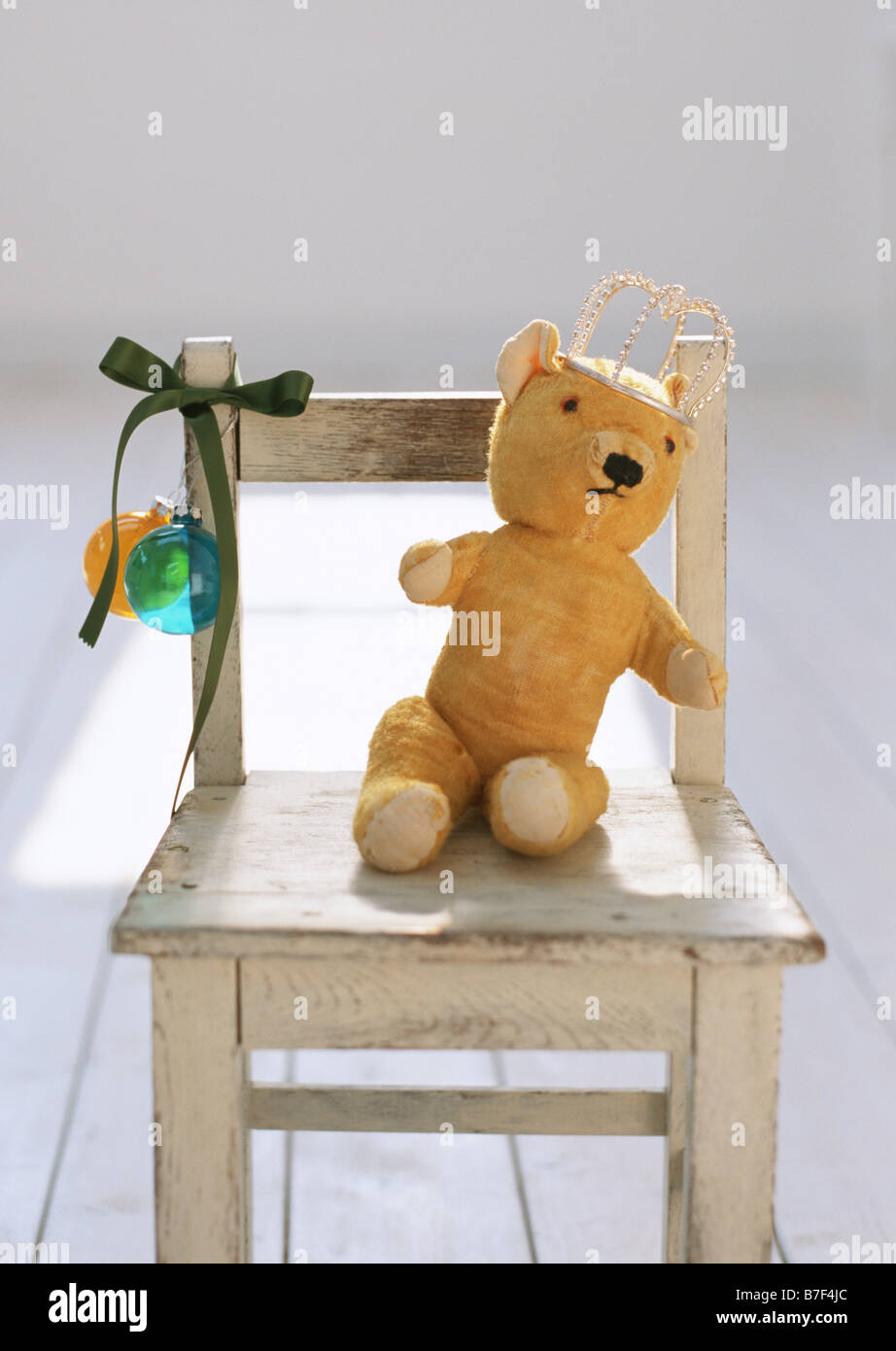 small chair for teddy bear