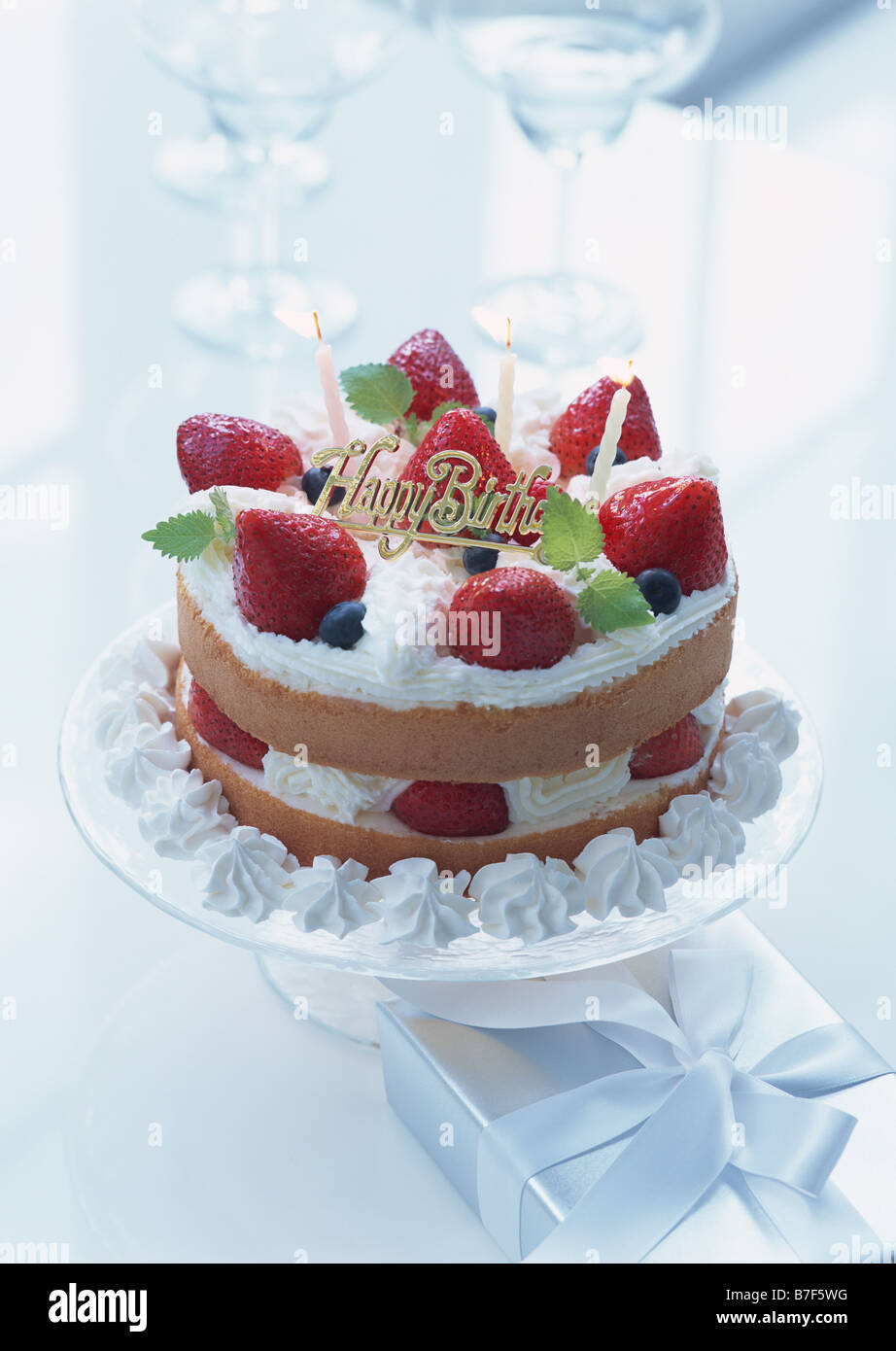 Birthday strawberry shortcake Stock Photo - Alamy