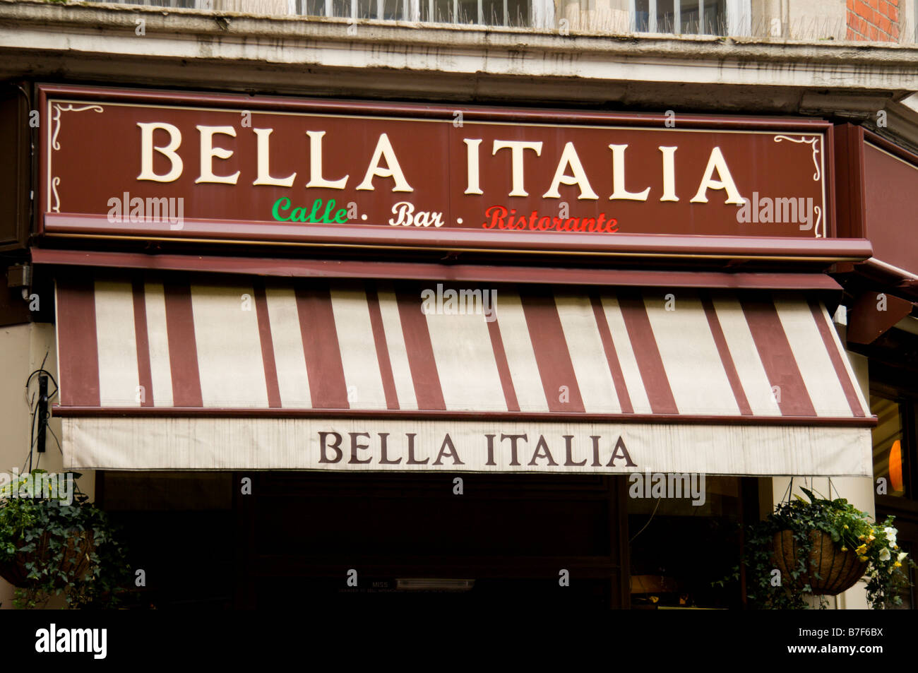 The store front of a Bella Italia restaurant in Oxford, England. Jan 2009 Stock Photo