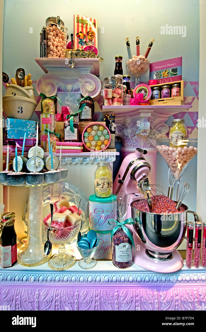 Fortnum & Mason's department store in Piccadilly London shop show window Stock Photo