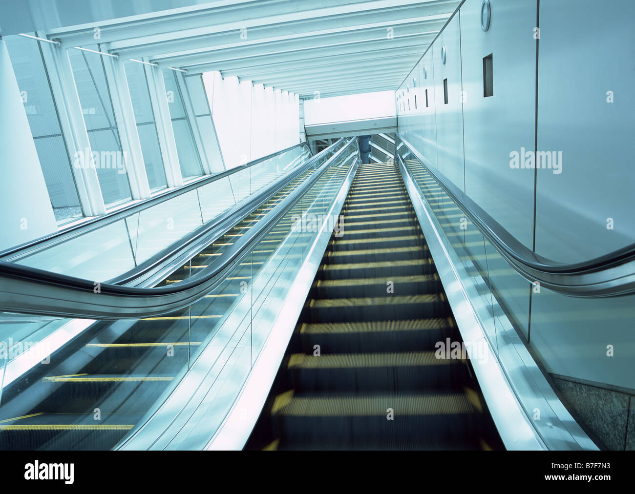 Ceiling light sticks hi-res stock photography and images - Alamy