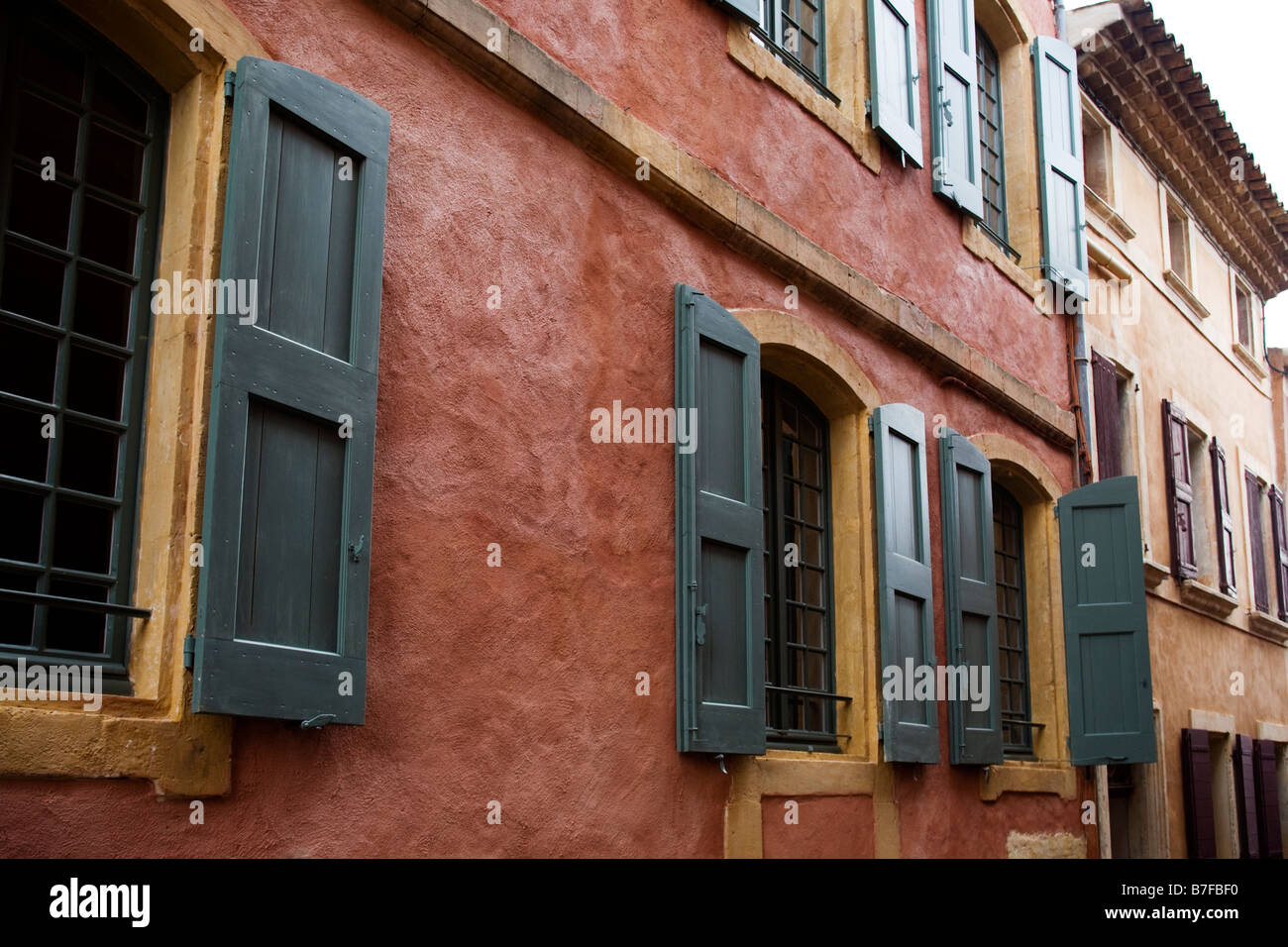 Ochre colour hires stock photography and images Alamy