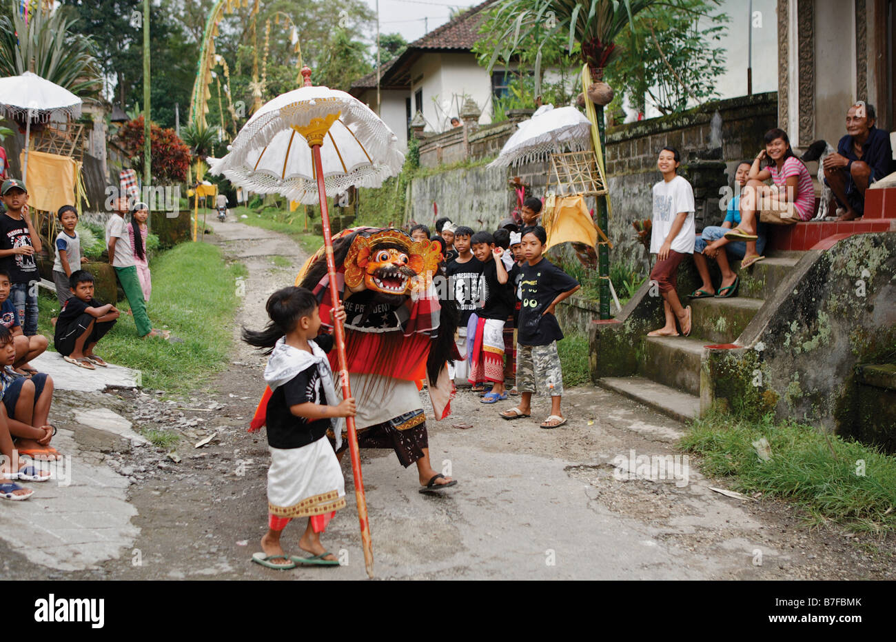 Children dancing in street with traditional costumes Stock Photo - Alamy
