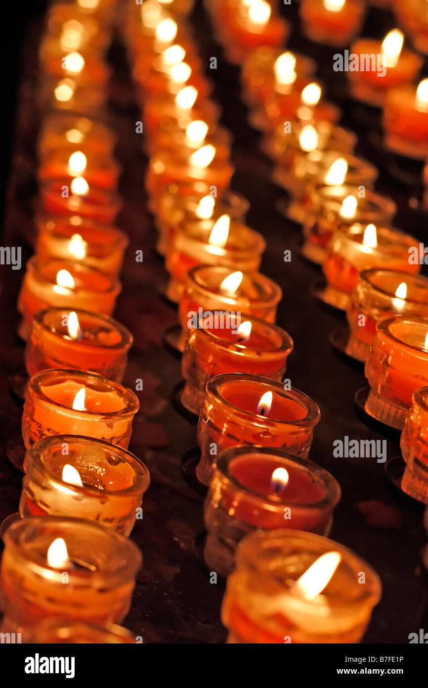 Burning candles church hires stock photography and images Alamy
