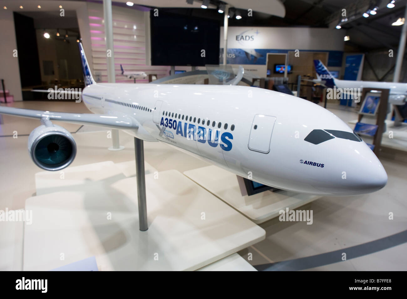 Model of Airbus A350 XWB at Farnborough International Airshow 2008 Stock Photo