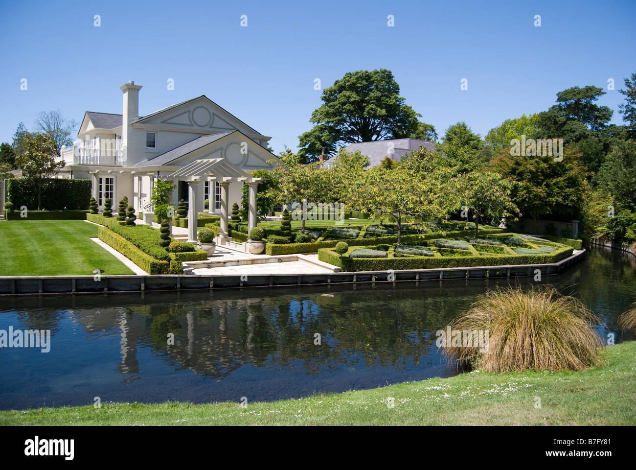 Riverside property, Wairarapa Stream, Mona Vale, Fendalton