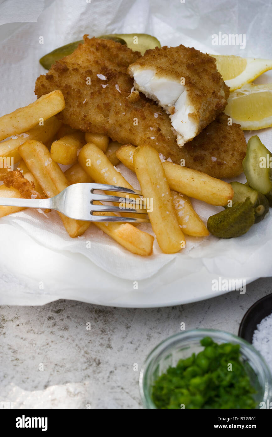 Fish and chips with mushy peas Stock Photo