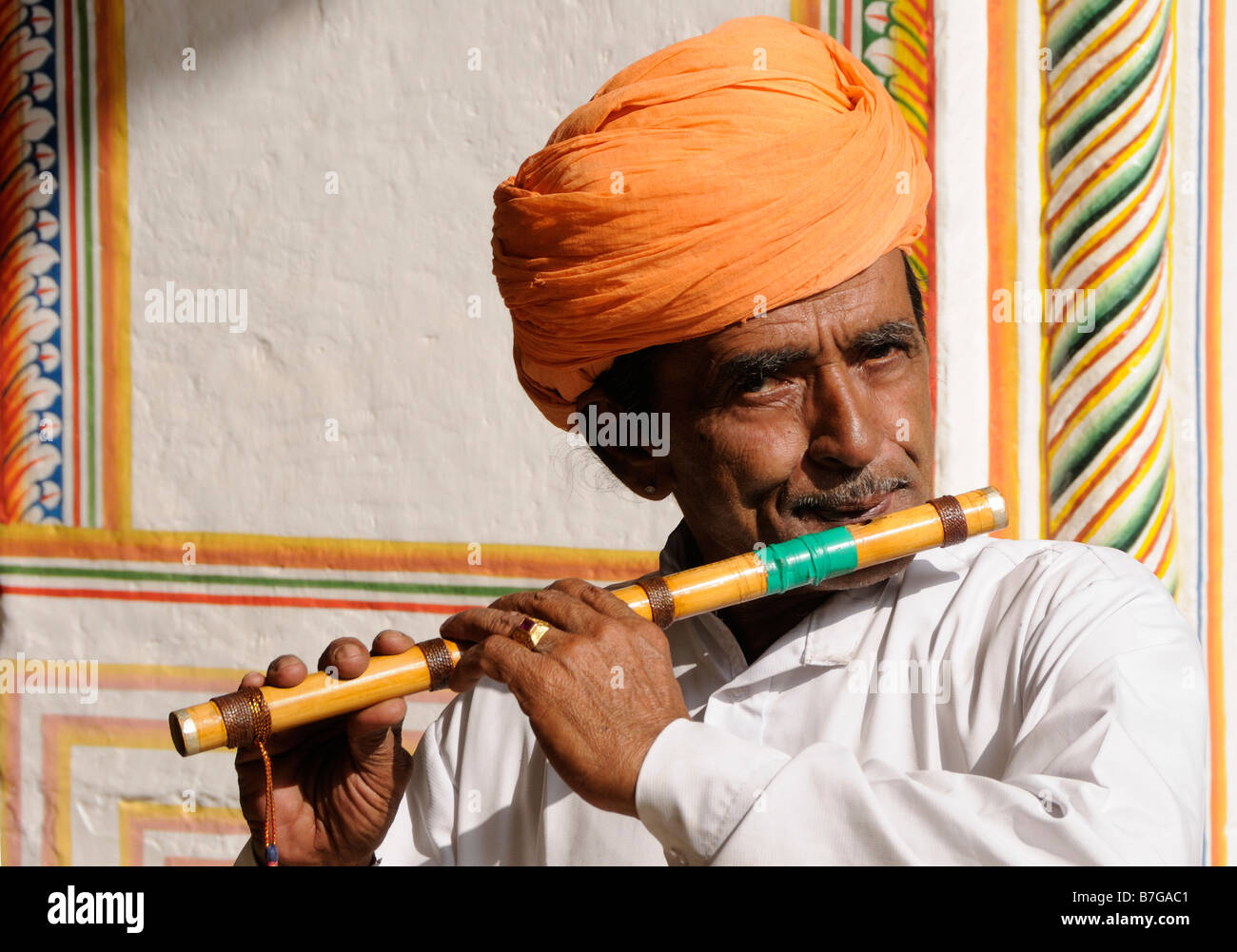 Flute music hi-res stock photography and images - Alamy