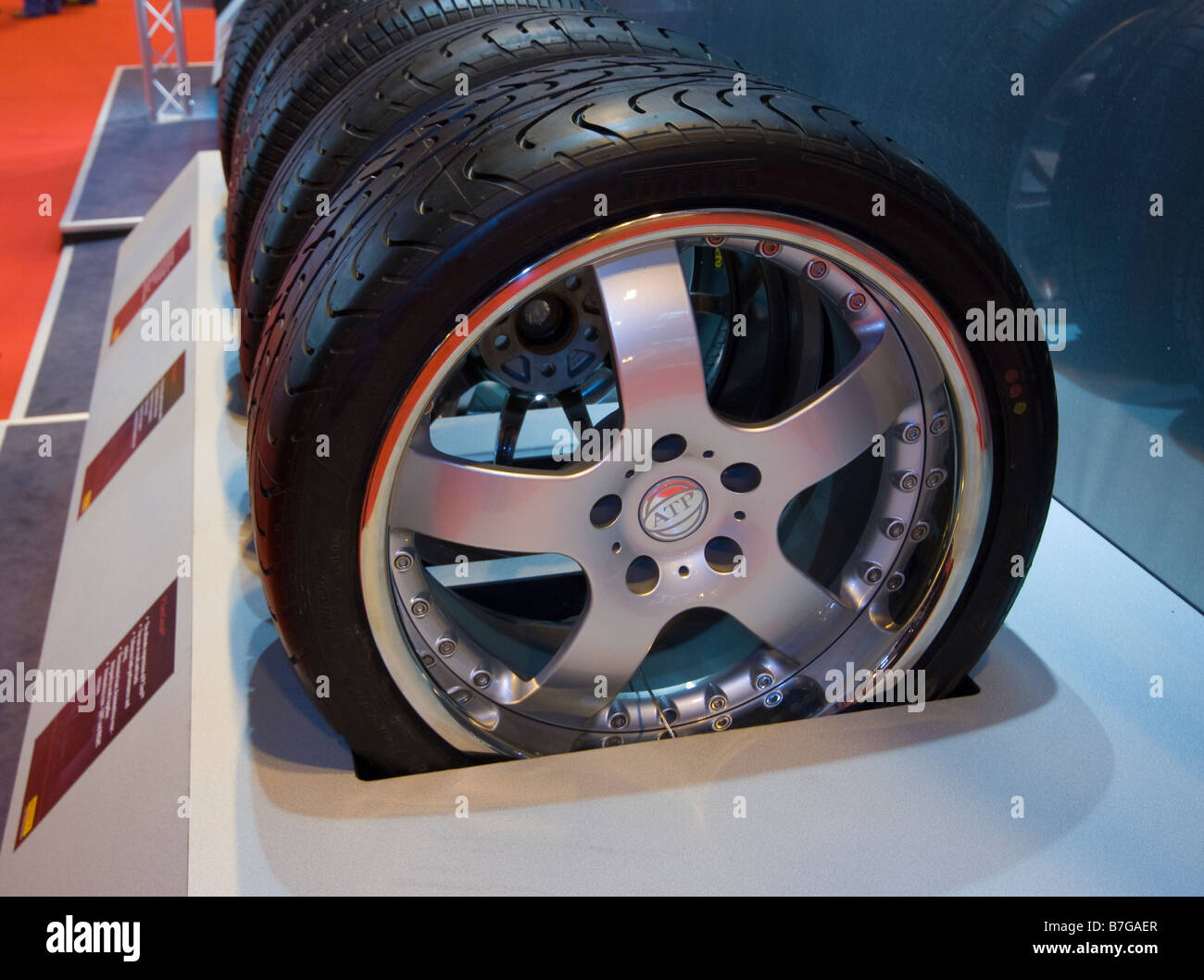 Car tyres rack hires stock photography and images Alamy