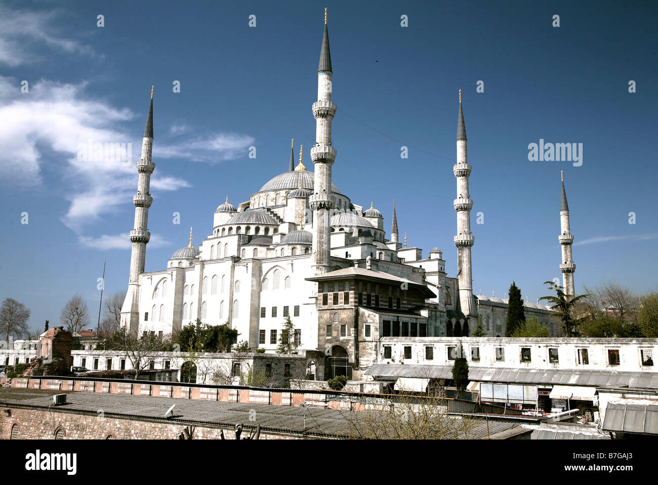 BLUE MOSQUE SULTAN AHMET CAMII ISTANBUL TURKEY SULTANAHMET ISTANBUL ...