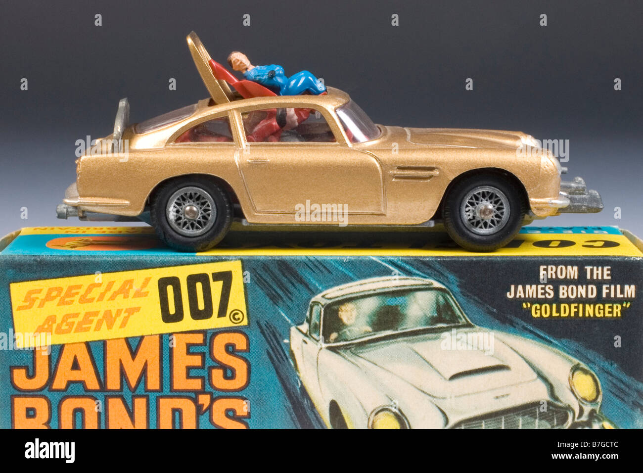 James Bond Aston Martin DB5. Corgi Diecast model  no.261. Issued 1965 with original packaging Stock Photo