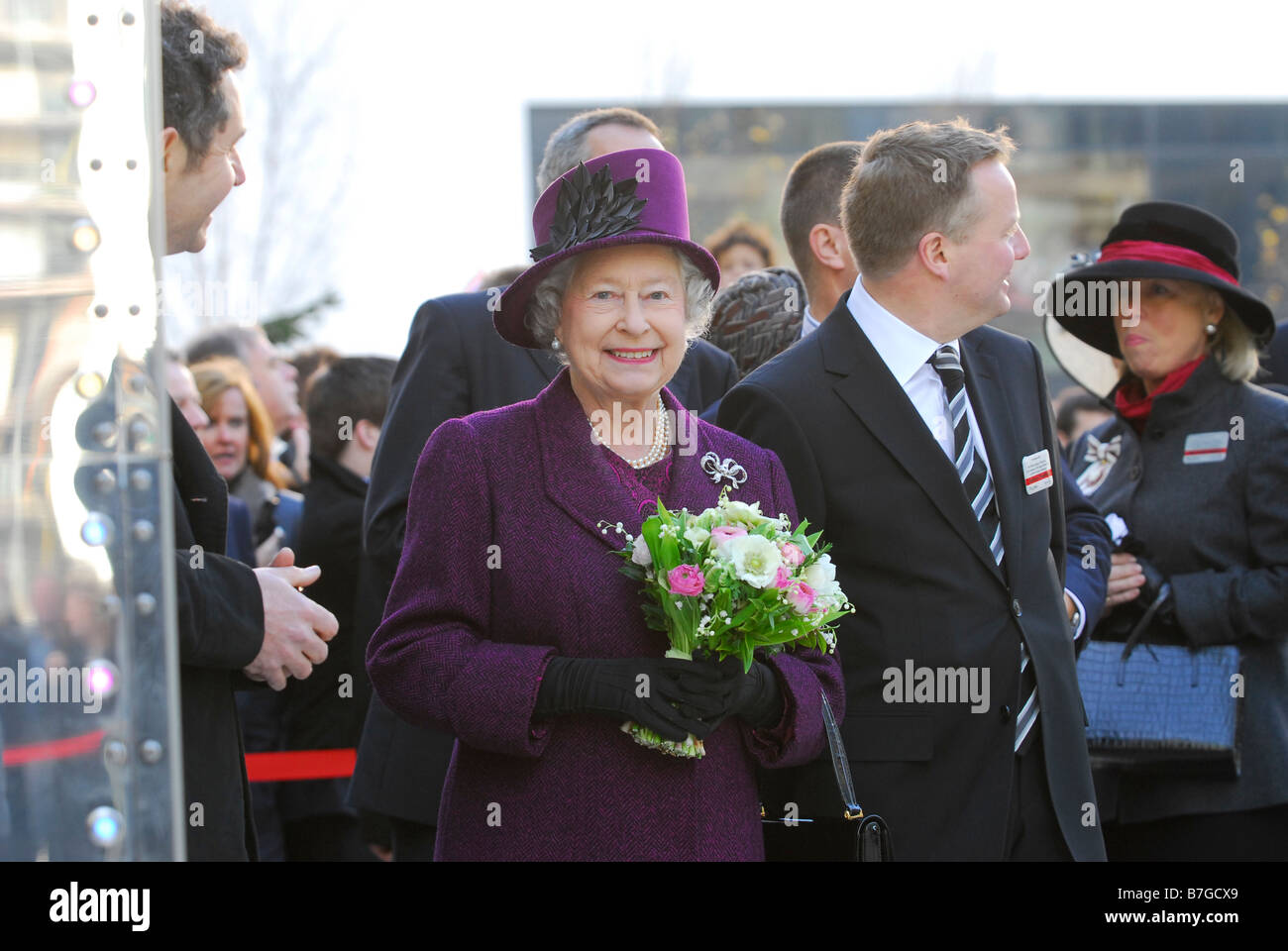 Hm Queen Elizabeth 2nd At The Opening Of The Hub Milton Keynes Stock Photo Alamy