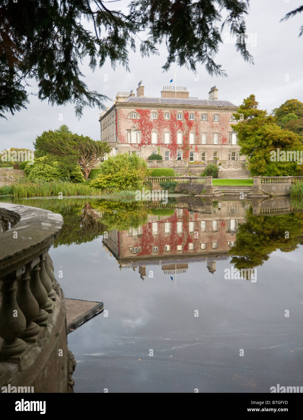 Westport lake hires stock photography and images Alamy