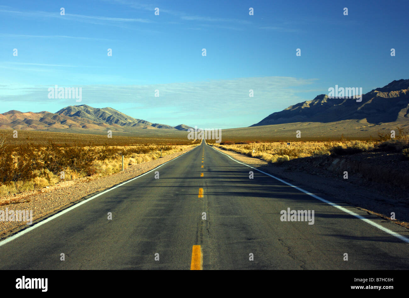 Death valley road hi-res stock photography and images - Alamy