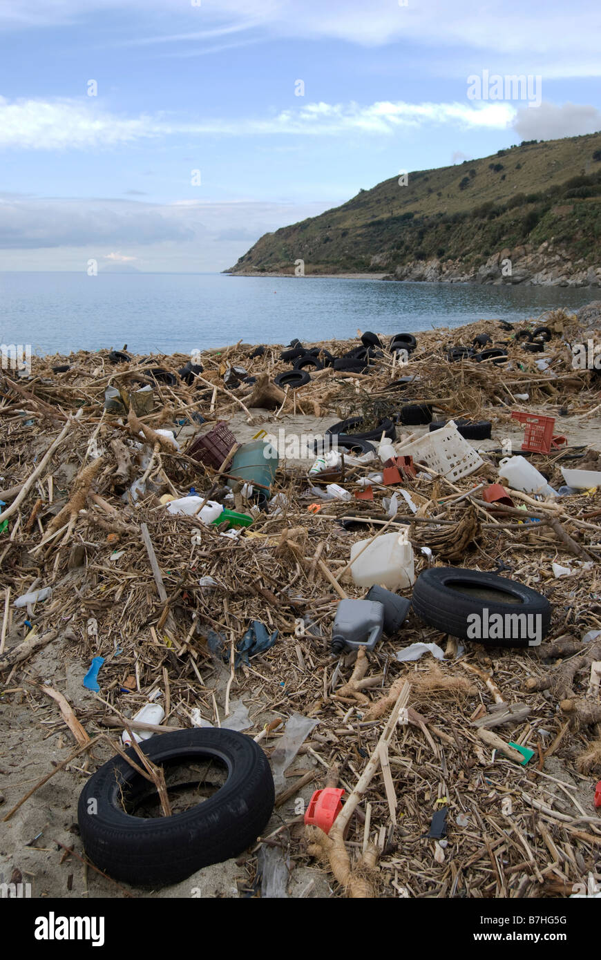 Calabria. Italy. Dirt and rubbish on a beach Stock Photo - Alamy