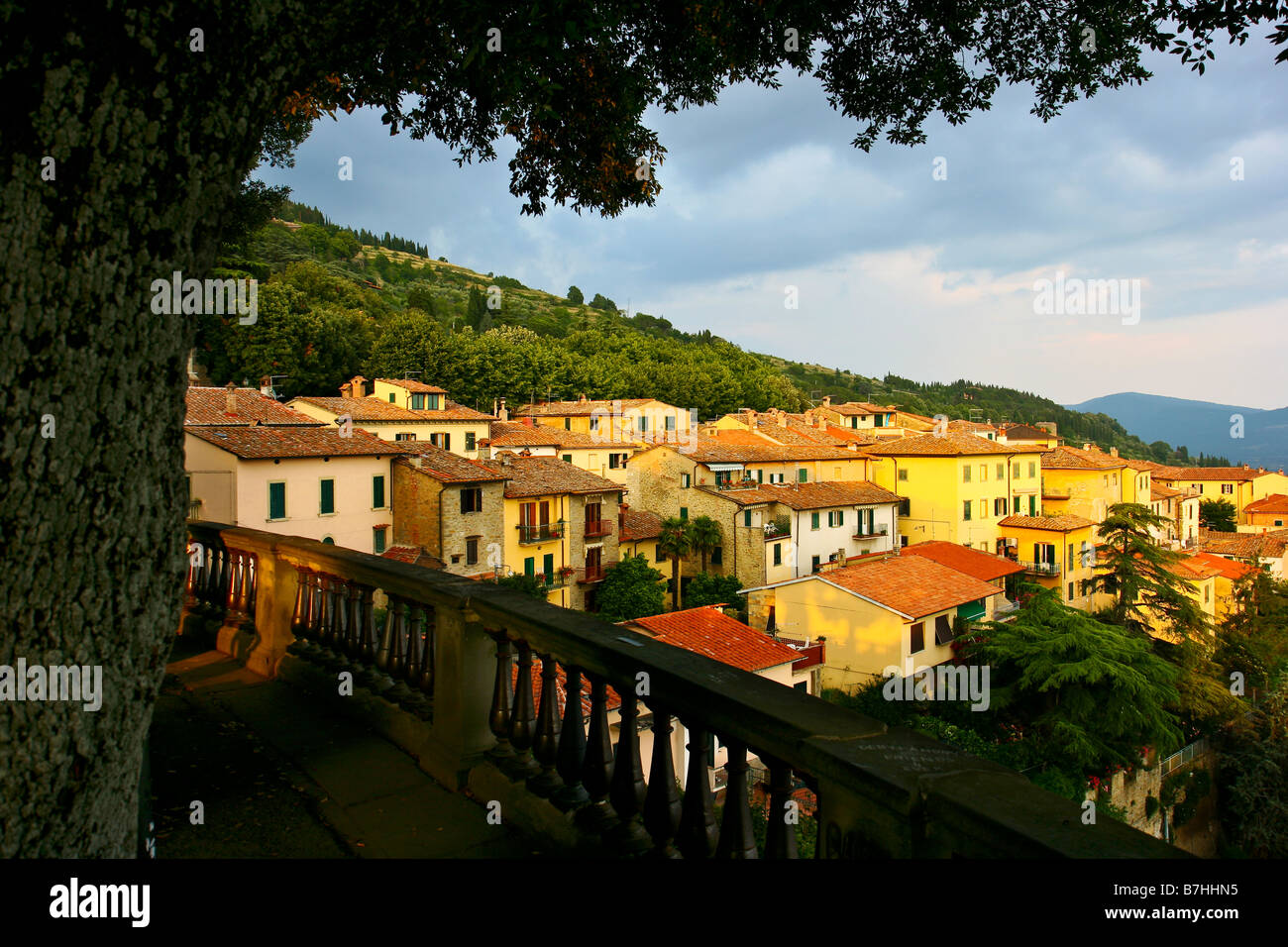 Hillside homes in Cortona Tuscany Italy Stock Photo Alamy