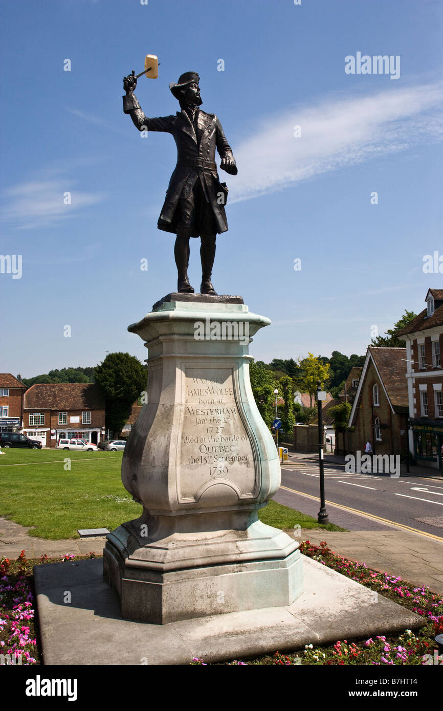 Statue of James Wolfe Westerham Kent England UK Stock Photo - Alamy