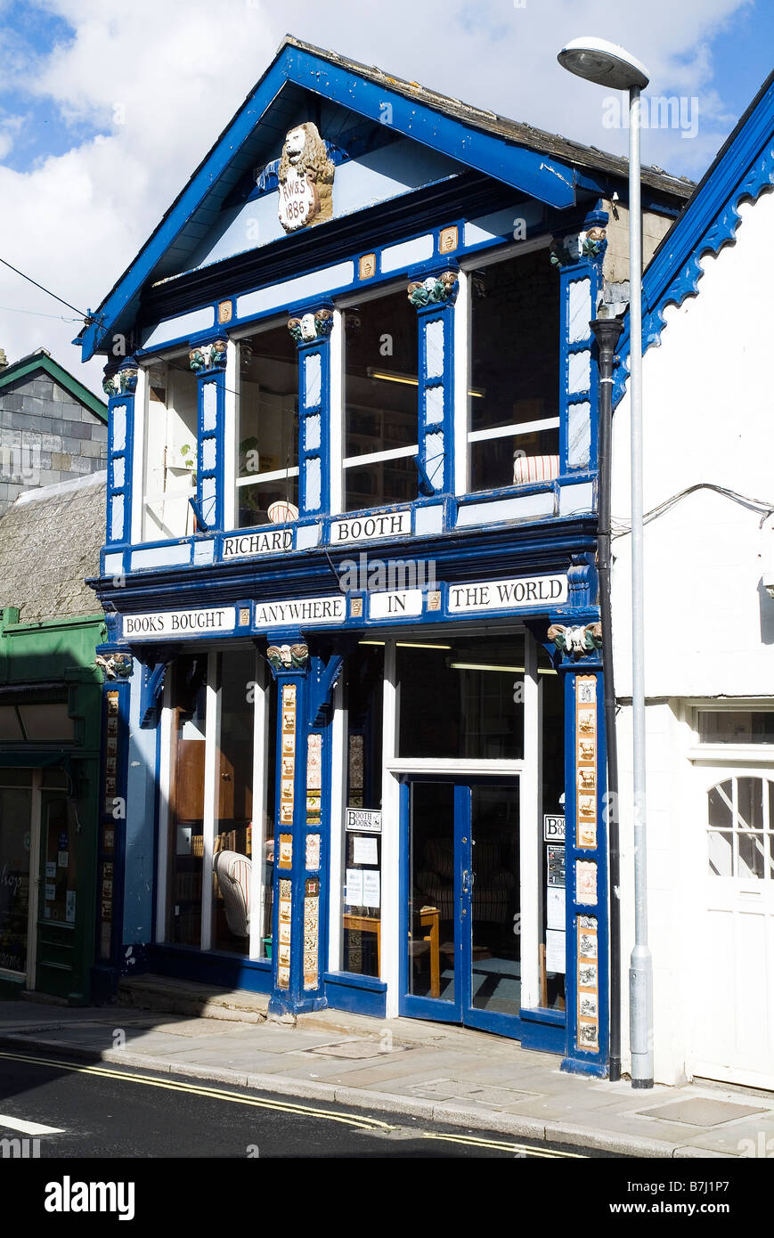 dh Hay on Wye book shop POWYS WALES Victoria shopfront booksellers Richard Booth bookshop booktown shops bookshops building Stock Photo