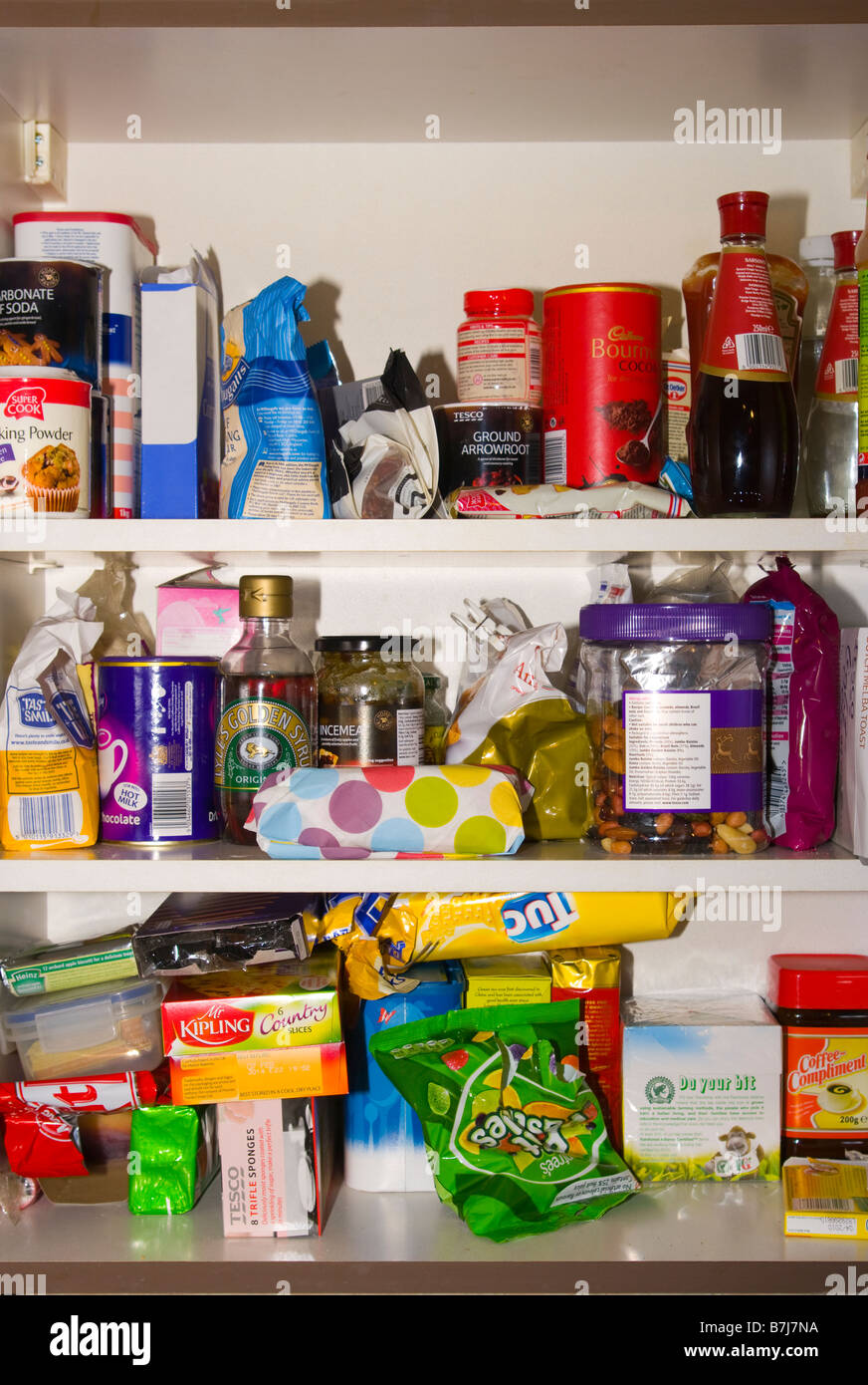 Groceries kitchen cupboard hires stock photography and images Alamy