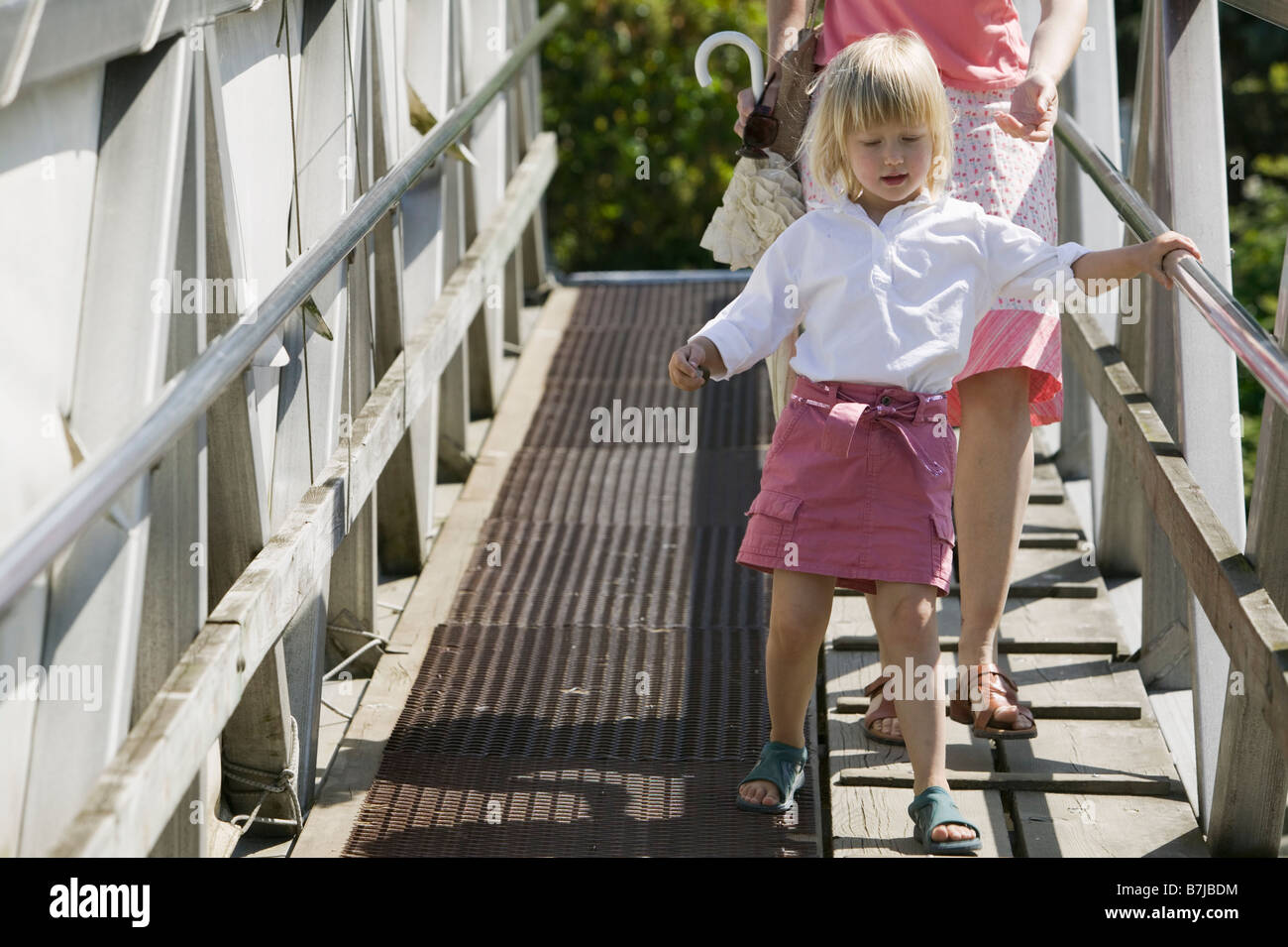 Ramp walk girl hi-res stock photography and images - Alamy