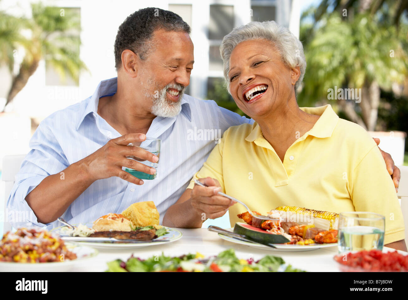 Couple Eating An Al Fresco Meal Stock Photo Alamy