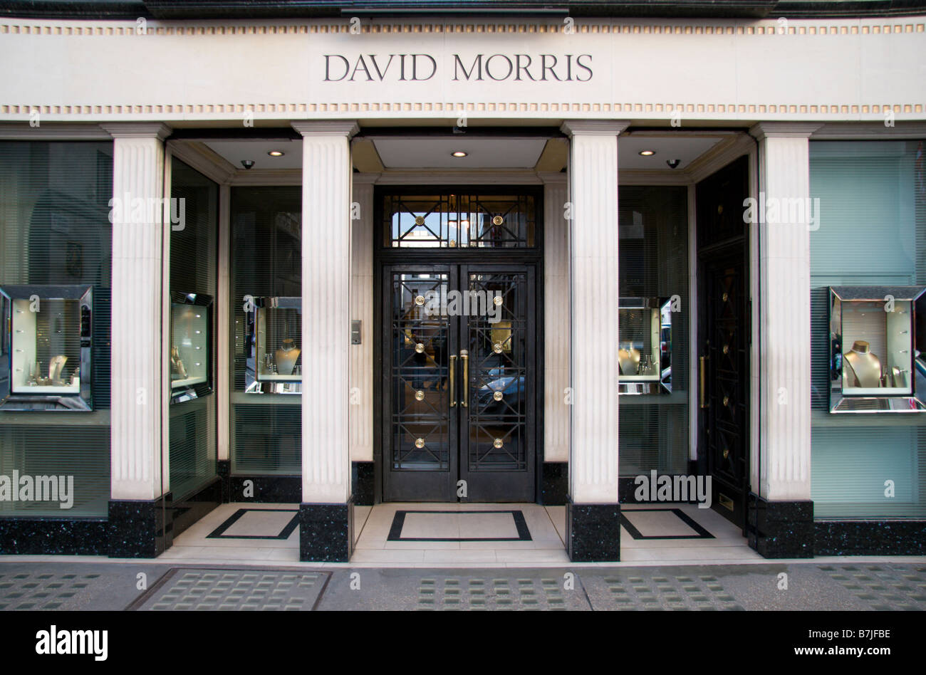 The shop front of the David Morris Jewellery store on New Bond Street, London, England. Jan 2009 Stock Photo