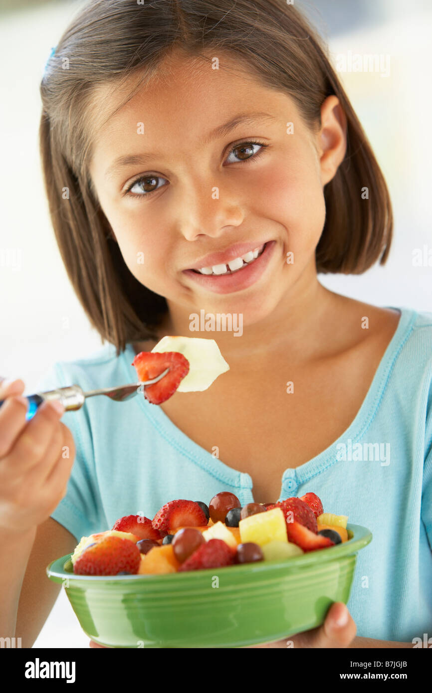 6 year old girl hispanic hi-res stock photography and images - Alamy