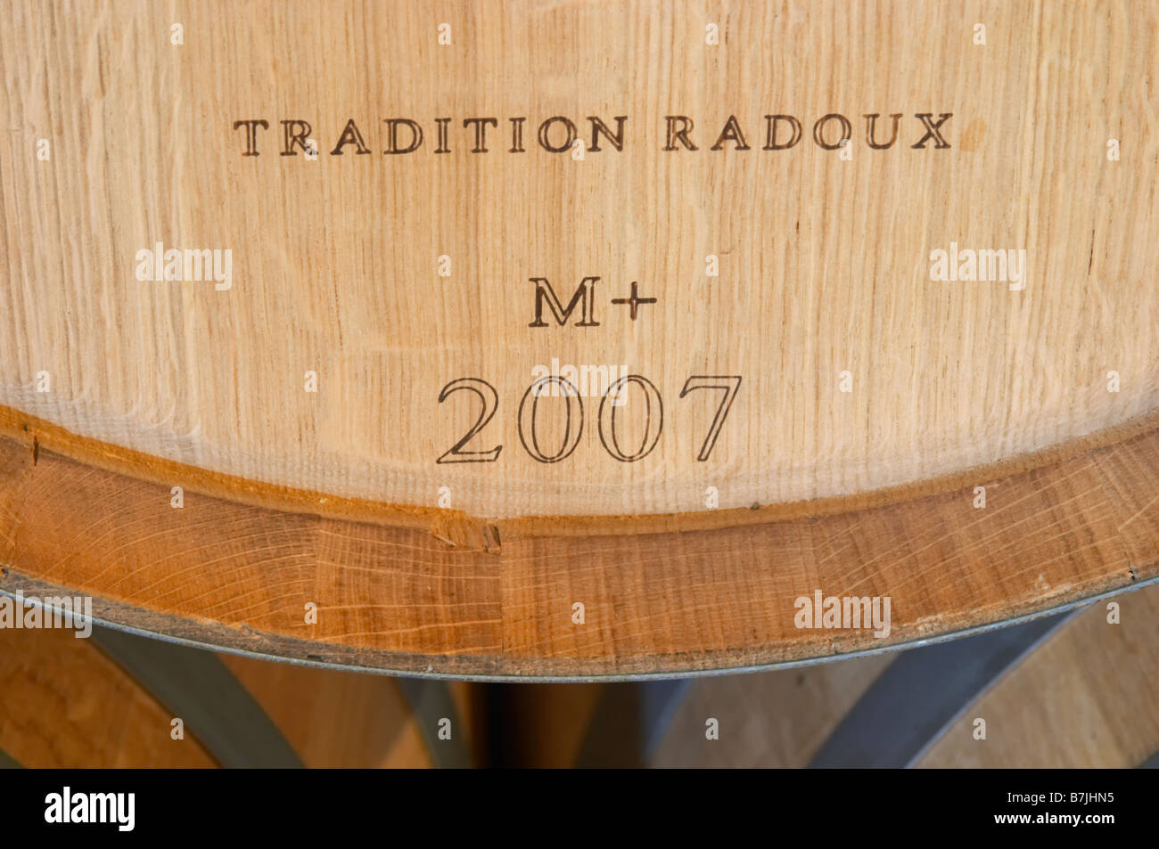 Oak barrel marked Tradition M + medium plus toast Radoux 2007 chateau le boscq st estephe medoc bordeaux france Stock Photo