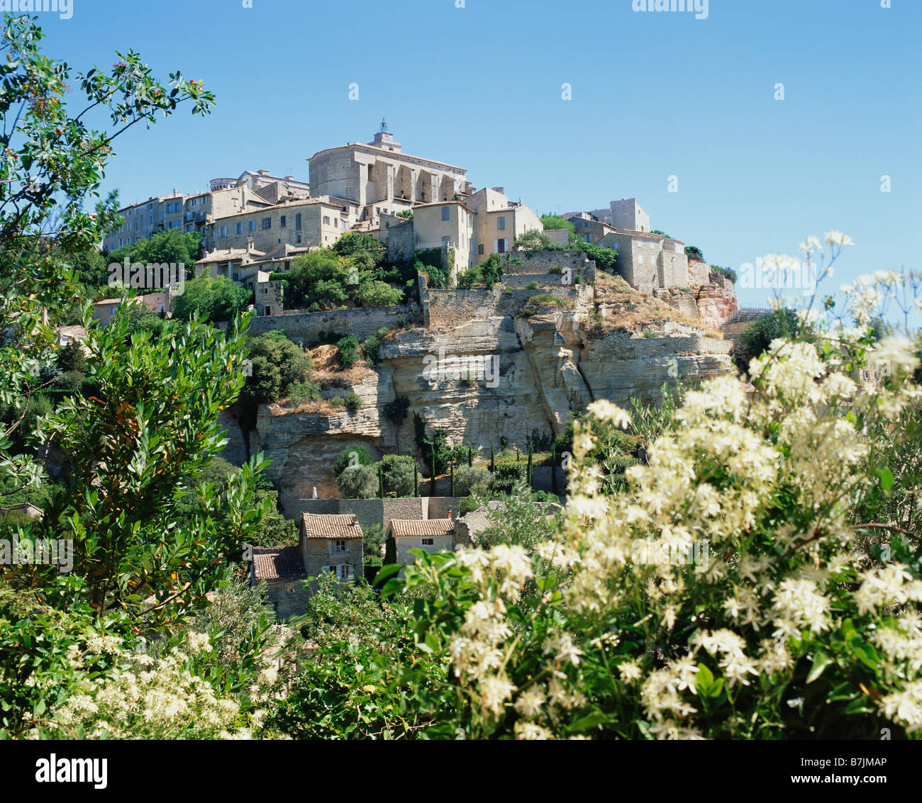 FRANCE PROVENCE GORDES HILL TOP VILLAGE FLOWERS Stock Photo Alamy