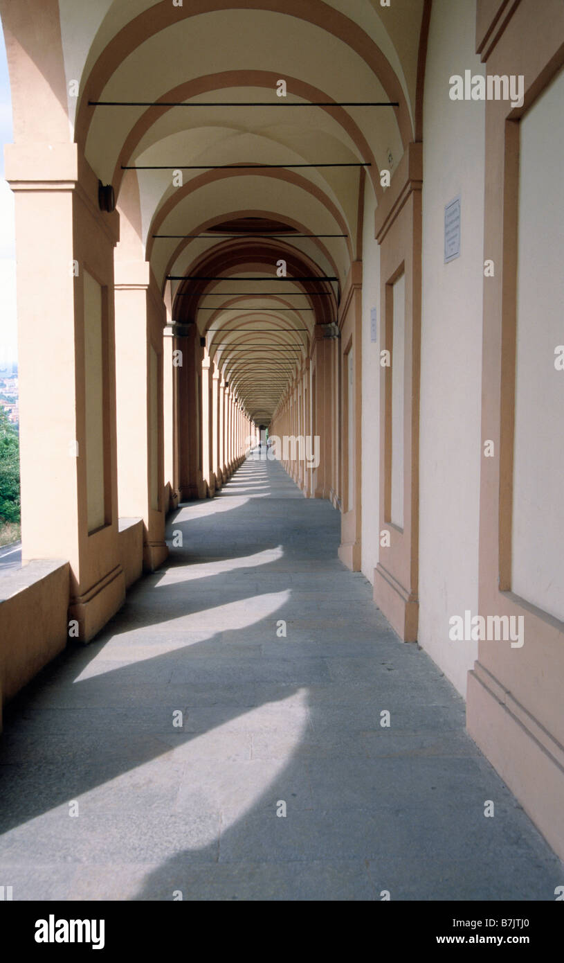 Via Saragozza Long colonnade arches BOLOGNA ITALY Stock Photo