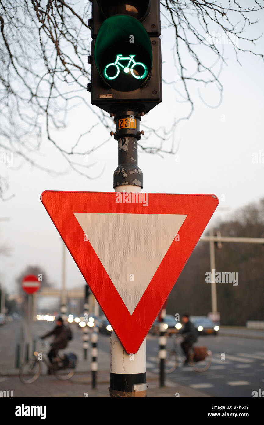 Stop light and traffic sign for bicycles, The Hague, Netherlands Stock Photo