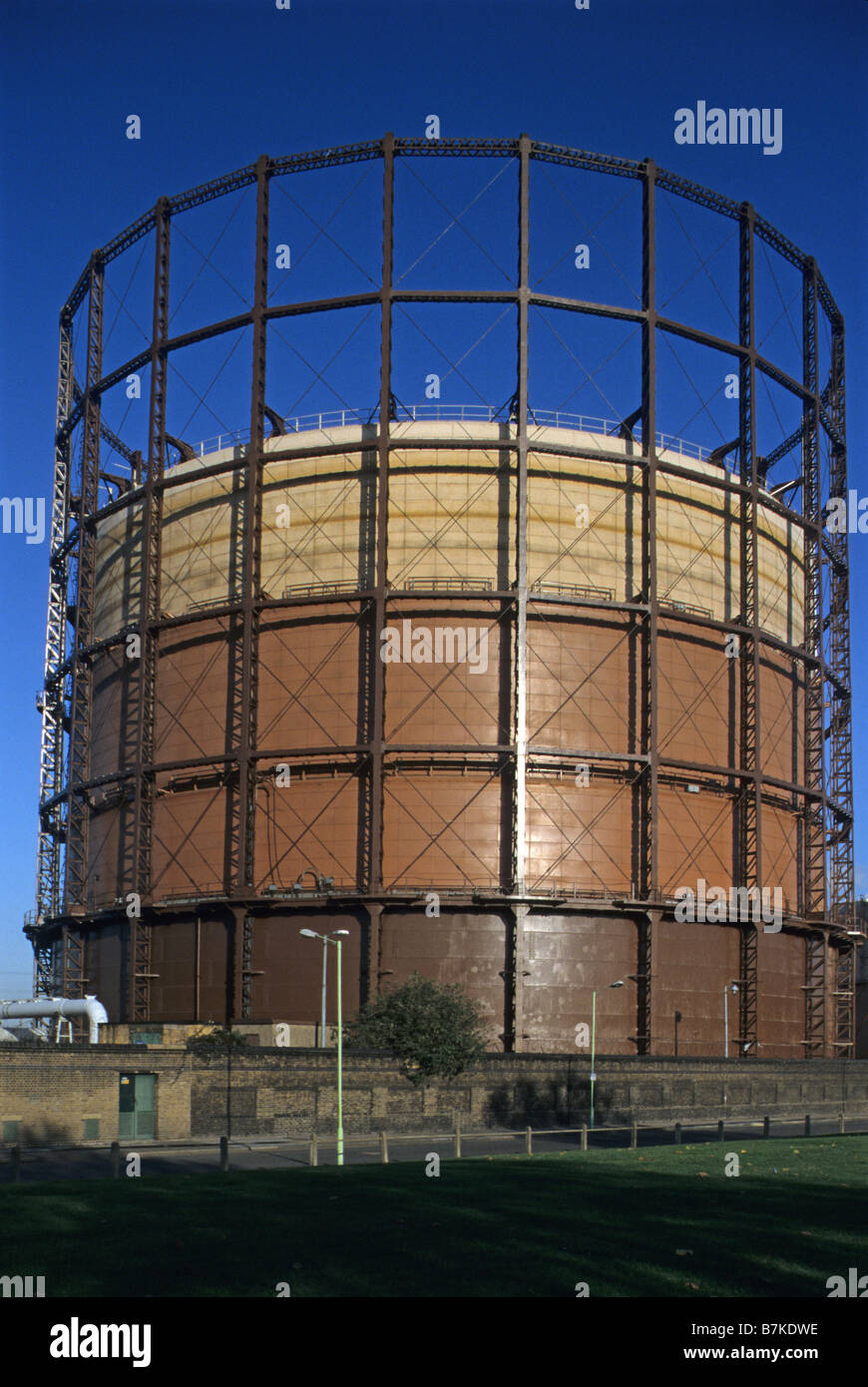London E14, gas holder in Poplar Gas Works Stock Photo Alamy