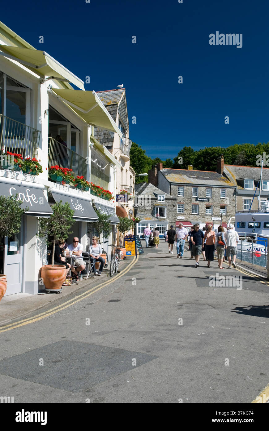 Harbour side cafe in Padstow, Cornwall Stock Photo Alamy