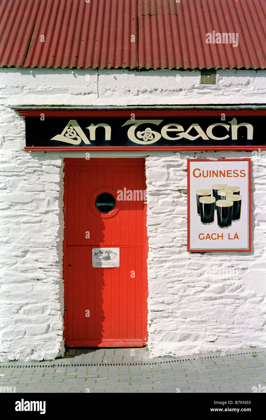 An Teach Beag Irish music pub Ireland Stock Photo