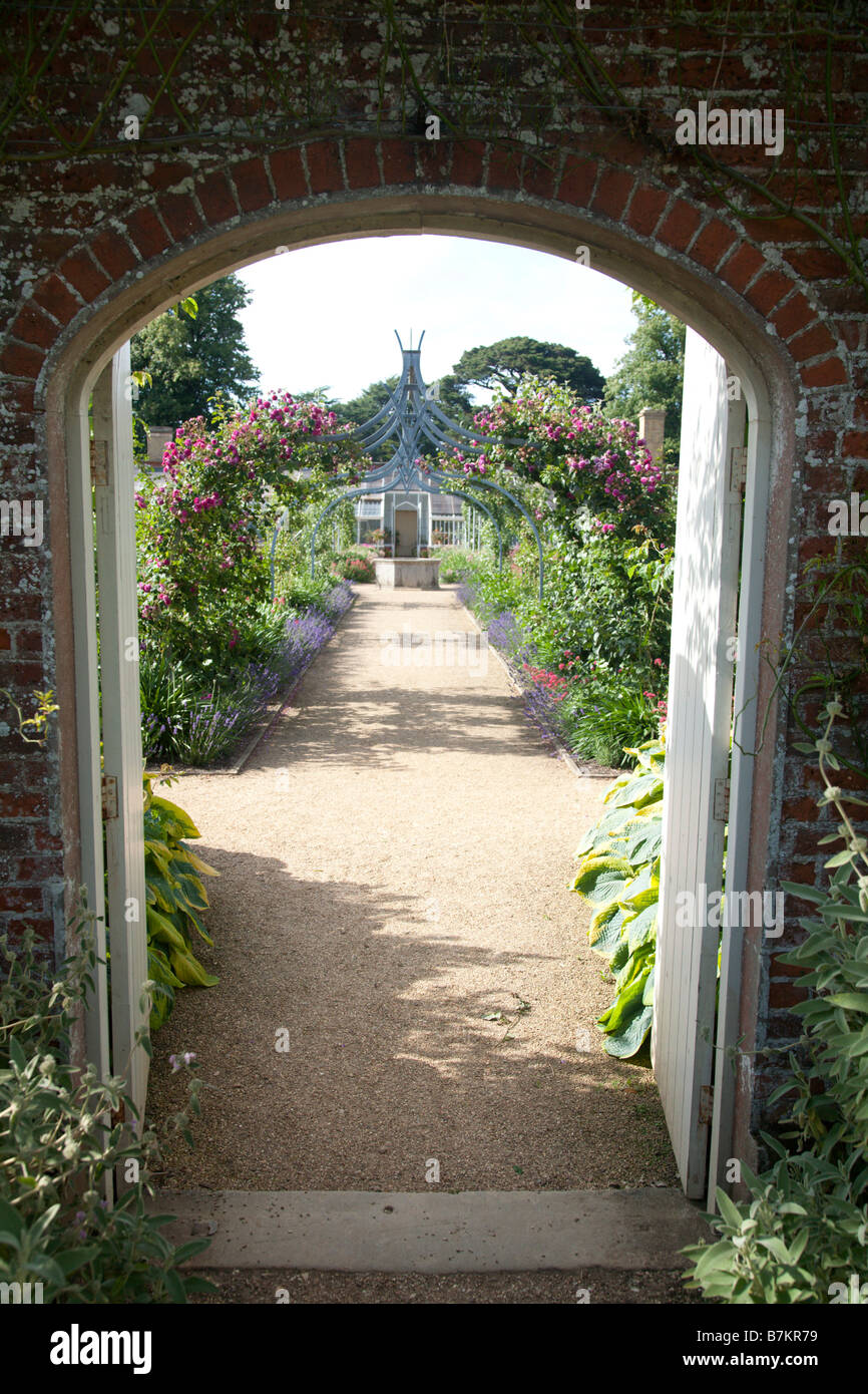Osborne house garden walled hires stock photography and images Alamy