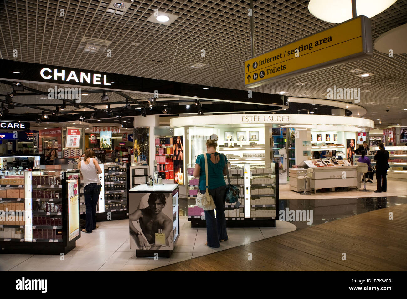 Luxury goods / Chanel perfume / perfumery / cosmetics shop / outlet in  departure lounge at London Heathrow airport Terminal 3 Stock Photo - Alamy