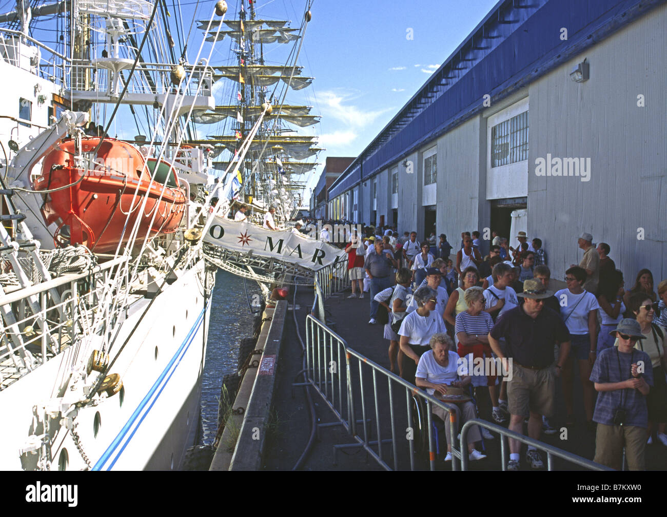 Tall ships 2000 at halifax nova scotia canada Stock Photo Alamy